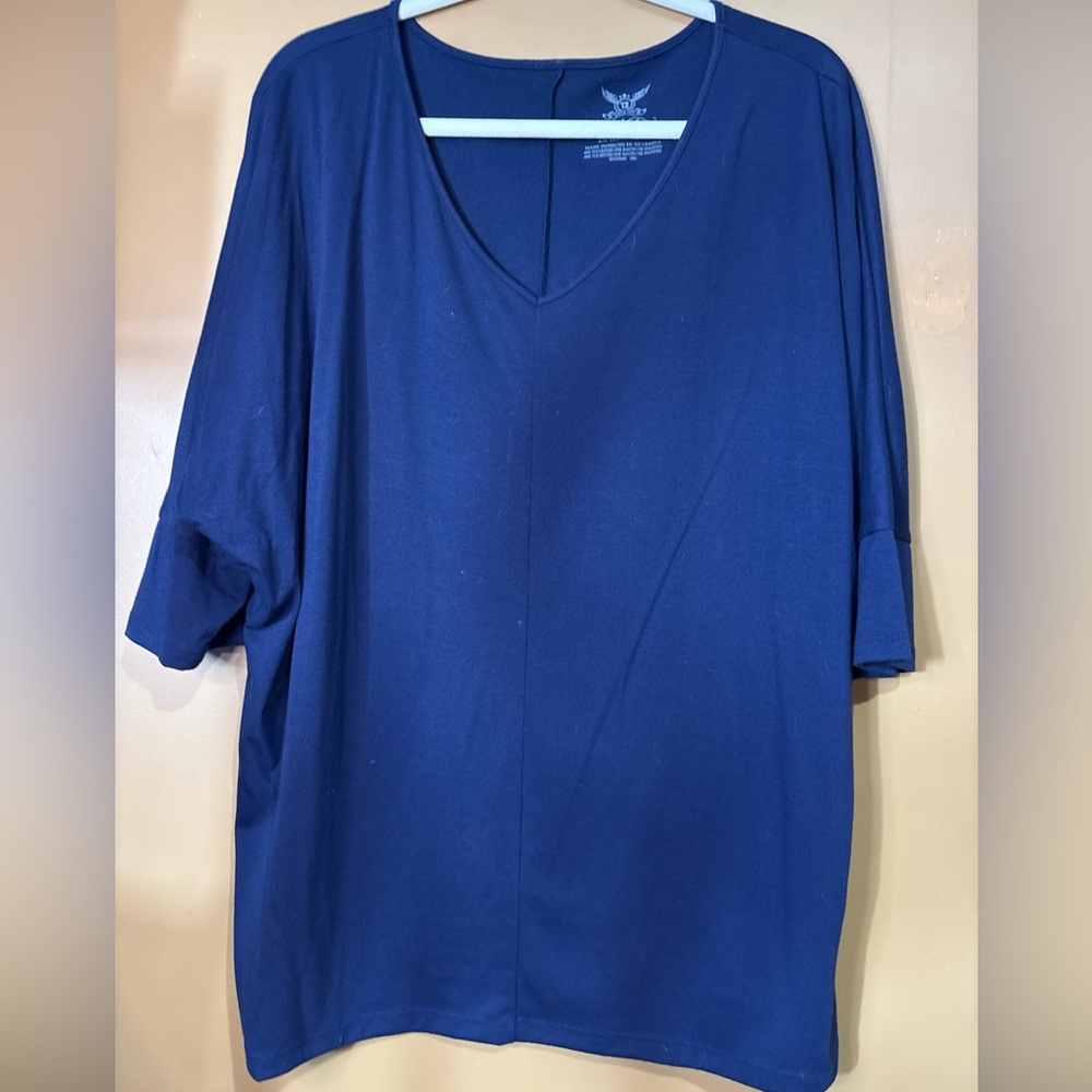 HC640. Faded Glory Top Large Navy Blue Scoop Neck Dolman Sleeve Semi-Sheer